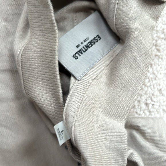 Essentials Fear of God long sleeve Tshirt - Picture 3 of 4